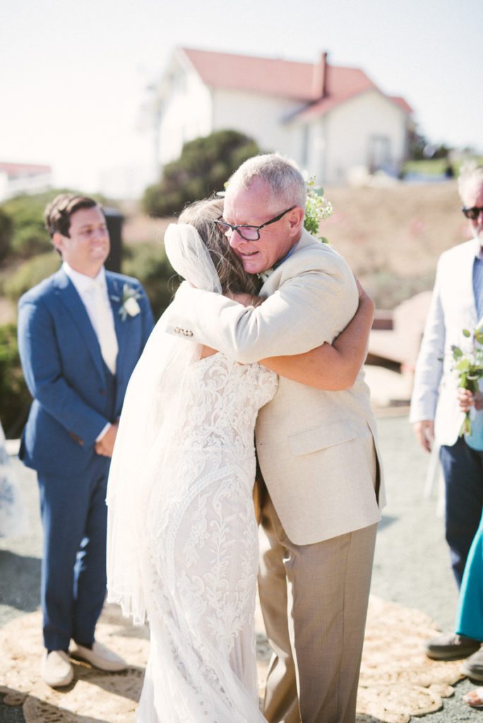 point san luis lighthouse wedding ceremony