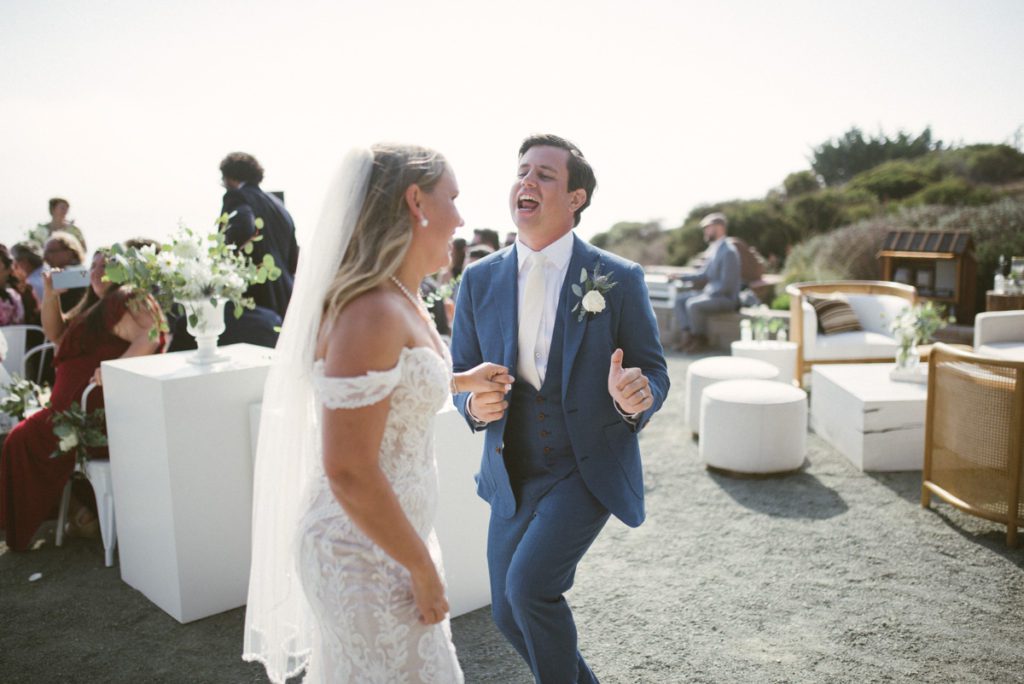 point san luis lighthouse wedding ceremony