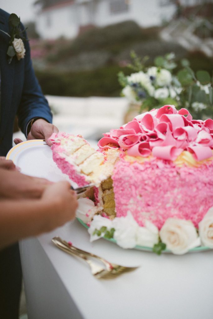 madonna inn wedding cake